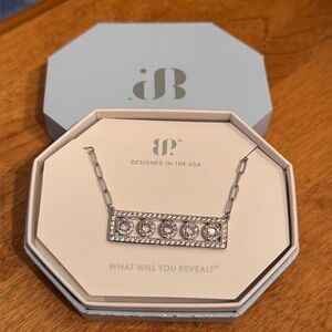 🆕Bomb Party - Five Free Spirits NK17959